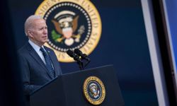 Biden: Putin popełnił zbrodnie wojenne. Nakaz jego aresztowania "uzasadniony"