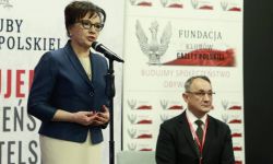 Marszałek Witek: Dzisiaj cały świat podziwia Polskę i Polaków