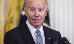 Prezydent Biden podpisał ustawę nakazującą odtajnienie informacji o pochodzeniu koronawirusa; laboratorium w Wuhan wciąż na liście podejrzanych