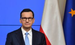 Premier Morawiecki w "Financial Times": w przypadku zaangażowania się Chin po stronie Rosji USA zwiększyłyby wsparcie dla Ukrainy