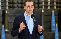 Premier: Rada Ministrów przyjmie wieloletni program wspierania produkcji amunicji