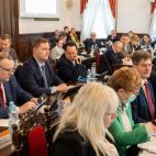 Radni Rzeszowa bronią Jana Pawła II uchwałami. Dwiema!