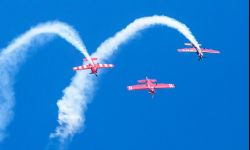 Mistrzowie akrobacji lotniczych wracają na podkarpackie niebo