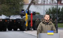 Prezydent Zełenski: Polska zrealizowała deklaracje ws. czołgów, teraz pora na transportery opancerzone