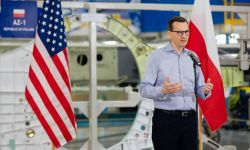 Premier: w Lockheed Martin tworzy się nie tylko sprzęt wojskowy, ale także bezpieczeństwo Polski