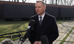 Andrzej Duda: sprawcy zbrodni na Ukrainie muszą być ukarani by Katyń się nie powtórzył