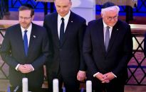 Prezydenci Polski, Niemiec i Izraela zapalili Świece Pamięci w Synagodze Nożyków