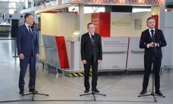 Na Lotnisku Chopina MSWiA otworzyło punkt szybkich paszportów tymczasowych