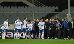 Piłkarska LK - Lech mimo wyjazdowej wygranej z Fiorentiną 3:2 odpadł z rozgrywek