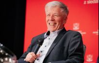 Lubię słuchać ludzi, ale słowa 