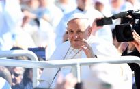 Papież w Budapeszcie: jak łatwo przejść od ograniczeń narzuconych sposobowi myślenia do myślenia bez ograniczeń