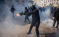 Francja: co najmniej 108 policjantów i żandarmów rannych na demonstracjach 1 Maja; prawica żąda rozwiązania lewicowych organizacji