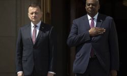 Szef Pentagonu Austin: będziemy pogłębiać współpracę przemysłów zbrojeniowych z Polską