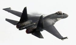 Do samolotu SG biorącego udział w misji Frontex-u trzy razy niebezpiecznie zbliżył się rosyjski myśliwiec