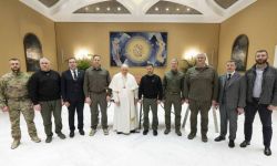 Prezydent Ukrainy: na spotkaniu poprosiłem papieża o potępienie rosyjskich zbrodni