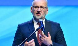 Min. Niedzielski: za miesiąc najpóźniej będzie pokazany projekt dot. darmowych leków