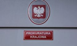 Prezydent Ostrowca Św. tymczasowo aresztowany. Usłyszał m.in. zarzut nakłaniania świadka do składania fałszywych zeznań