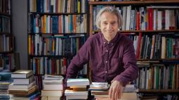 Daję się przyłapać na czytaniu! Antykwariat Oprządek