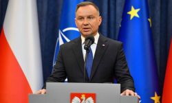 Prezydent podpisał ustawę o komisji ds. badania rosyjskich wpływów i skierował ją do TK