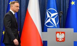 Opozycja o podpisie prezydenta pod ustawą ws. komisji: wstyd i hańba; wygrał interes PiS; fatalna decyzja