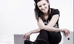 Monika Mikowska. Zawsze mobi