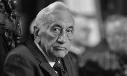 Zmarł Tadeusz Mazowiecki, pierwszy niekomunistyczny premier 