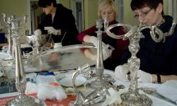 Zimowe sprzątanie na zamku w Łańcucie