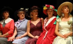 "Przetańczyć zmierzch" w Teatrze Przedmieście