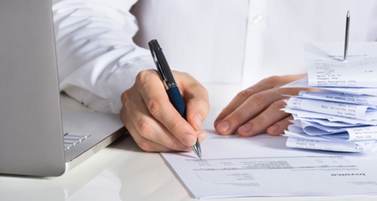 Wynagrodzenie pracownika kosztem uzyskania przychodu nawet wbrew układowi zbiorowemu