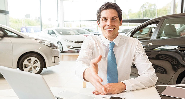 Ponad 10 procent samochodów z polskich salonów trafia za granicę. Czy należy zacząć się martwić ?