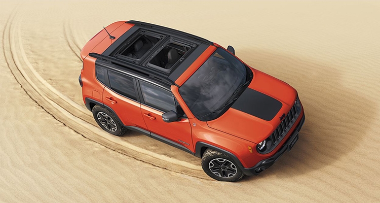 Jeep Renegade 2018 - lepsza funkcjonalność i łączność ze światem.