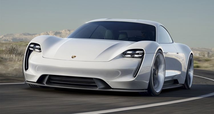 Mission E: pierwszy całkowicie elektryczny sportowy samochód Porsche nazywa się Taycan