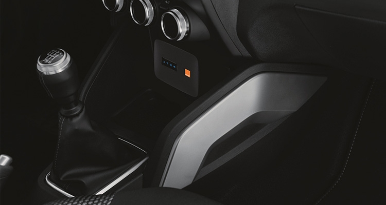 Nowa Seria Limitowana ,,Dacia Connected by Orange