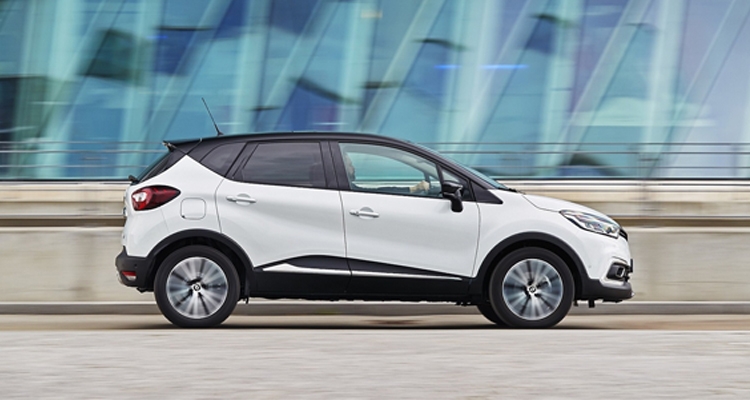 Sezon na mgłę - kiedy używać świateł przeciwmgłowych i o czym pamiętać?