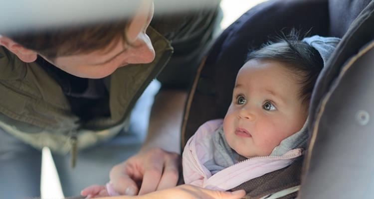 Jak dobrze wybrać fotelik samochodowy 9-36 kg z systemem Isofix?